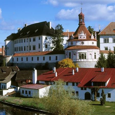 Apartmany Jindřichŭv Hradec Exterior foto